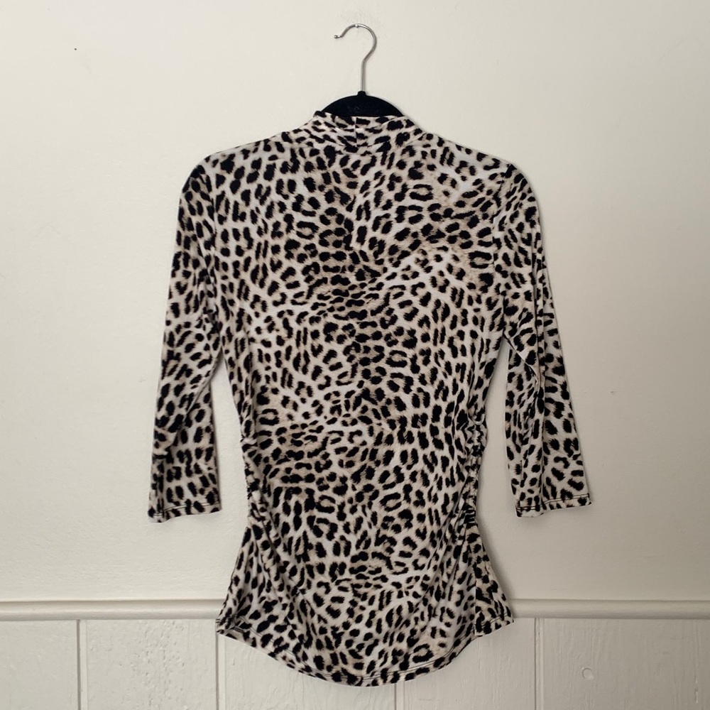 Vince Camuto Leopard 3/4 Sleeve V-Neck Blouse S - Picture 4 of 8